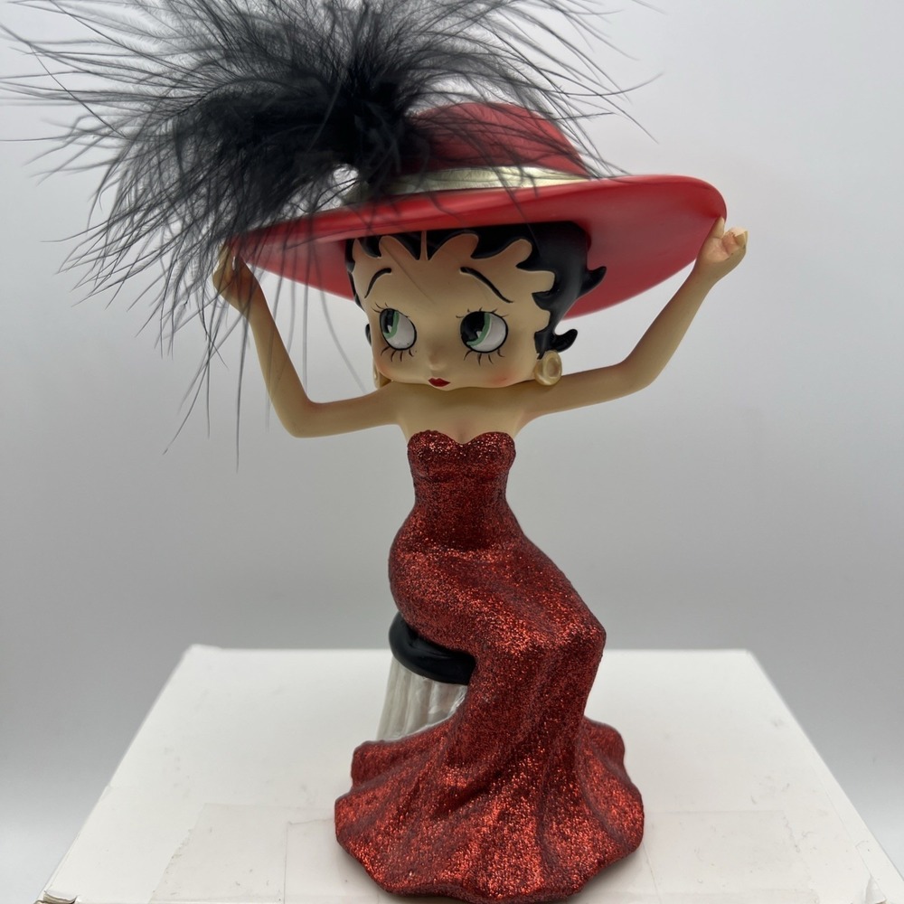 Betty Boop Lady in Red Figurine Red Dress & Hat 6" Westland Giftware #11524 READ